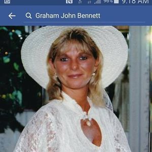 Meet your Posher, Carla